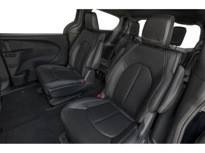 2025 Chrysler Pacifica Hybrid Pinnacle
