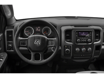 2018 RAM 1500 Express Crew Cab 4x2 5'7' Box