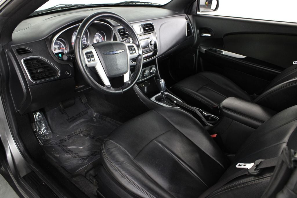 2012 Chrysler 200 Touring