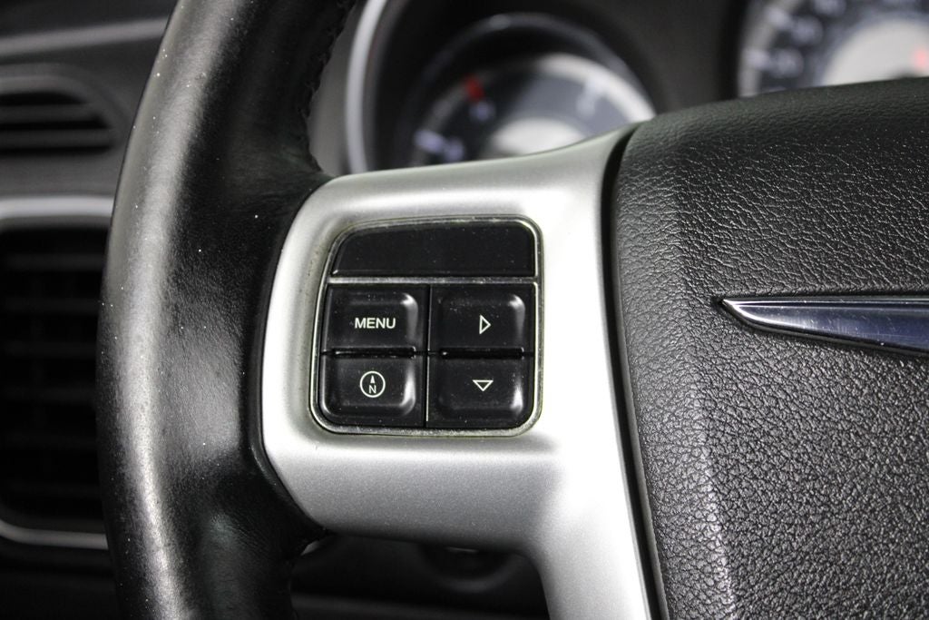 2012 Chrysler 200 Touring