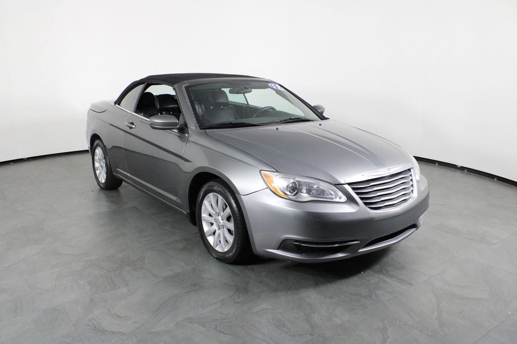 2012 Chrysler 200 Touring