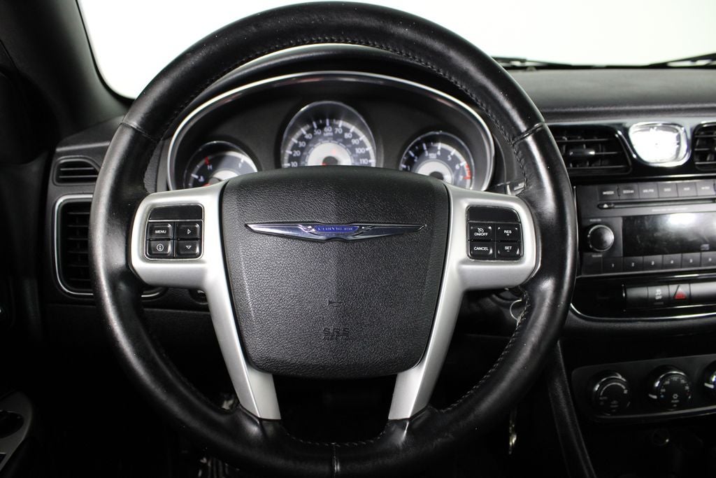 2012 Chrysler 200 Touring