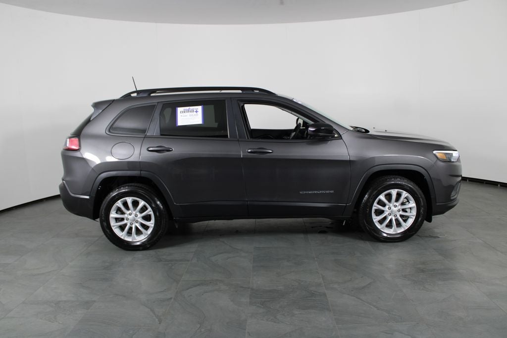 2022 Jeep Cherokee Latitude Lux