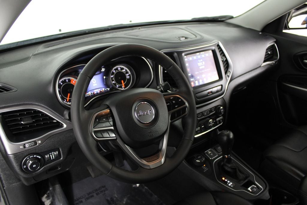 2022 Jeep Cherokee Latitude Lux