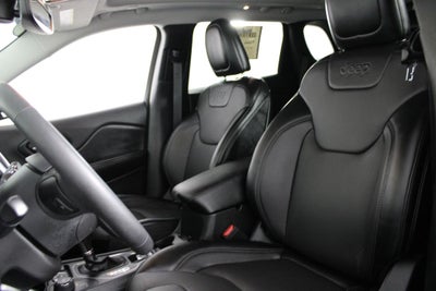 2022 Jeep Cherokee Latitude Lux