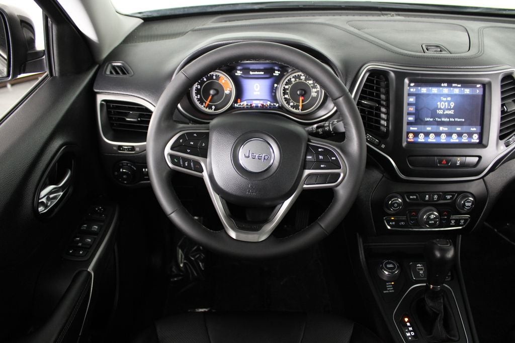 2022 Jeep Cherokee Latitude Lux
