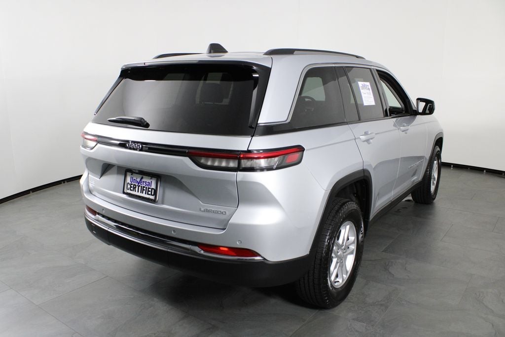 2023 Jeep Grand Cherokee Laredo