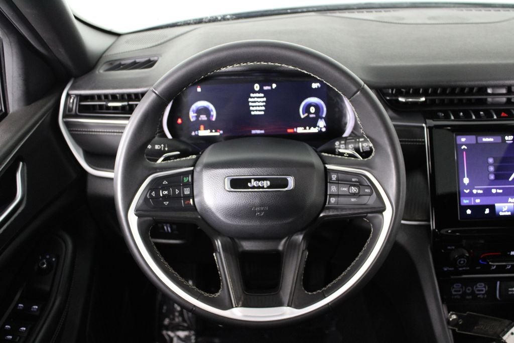 2025 Jeep Grand Cherokee Laredo X