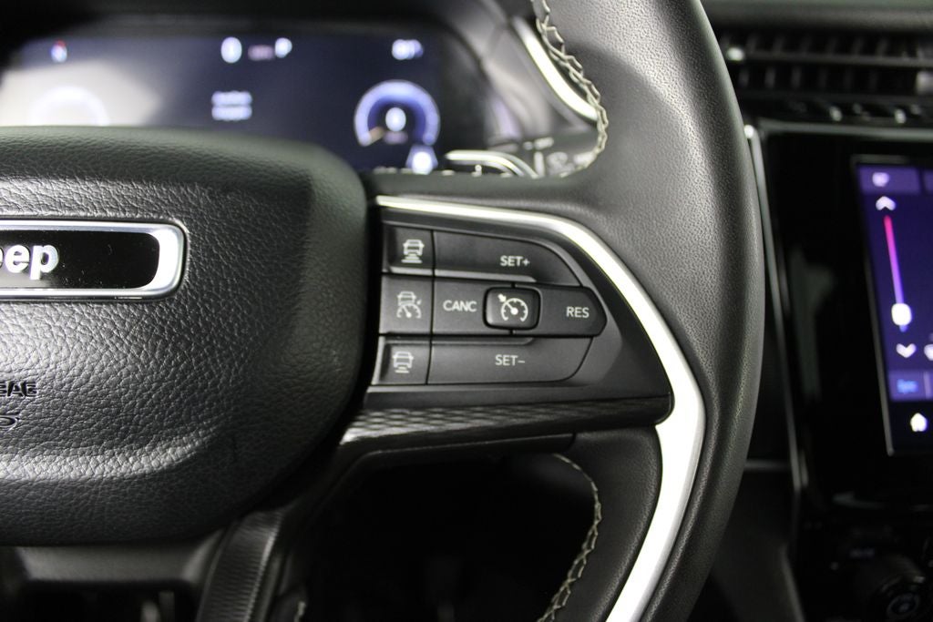 2025 Jeep Grand Cherokee Laredo X