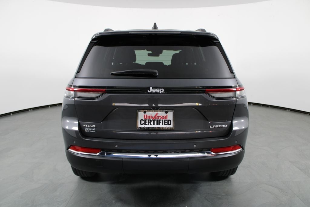 2025 Jeep Grand Cherokee Laredo