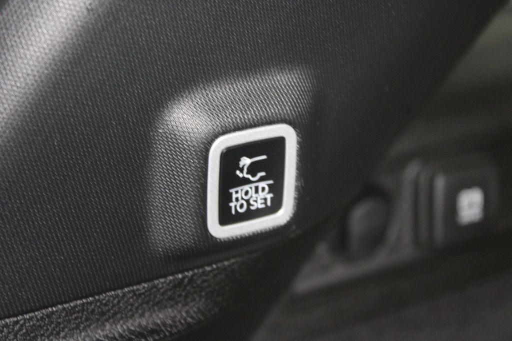 2025 Jeep Grand Cherokee Overland