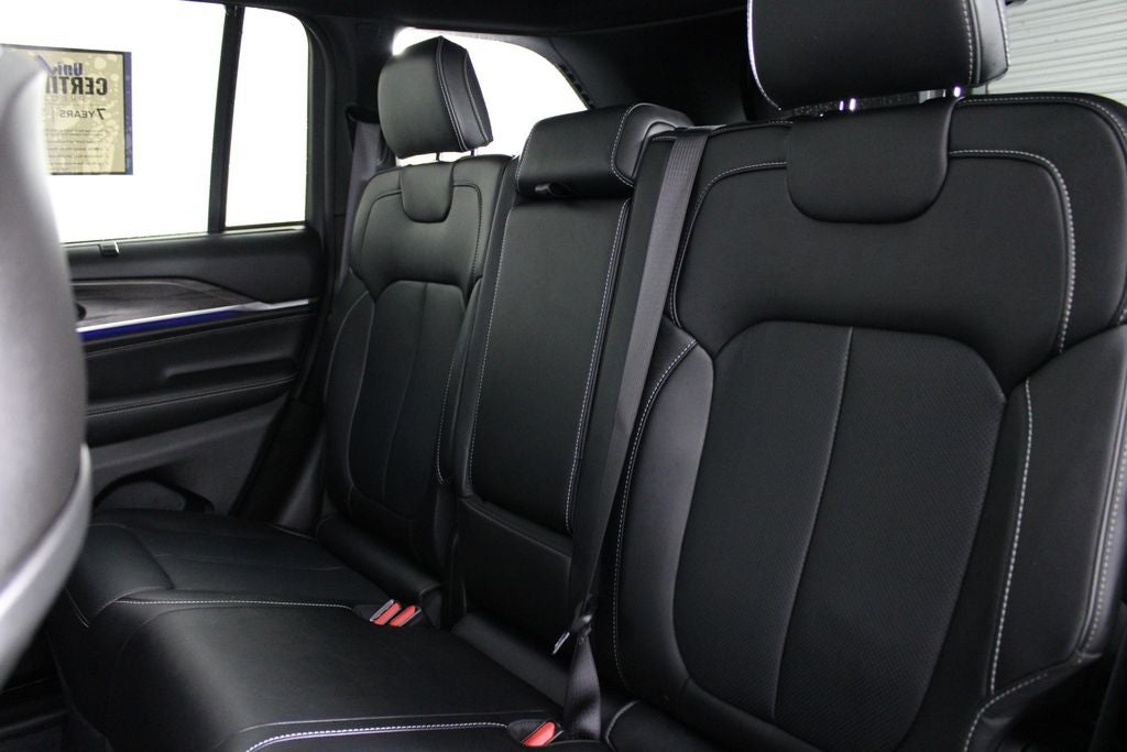 2025 Jeep Grand Cherokee Overland