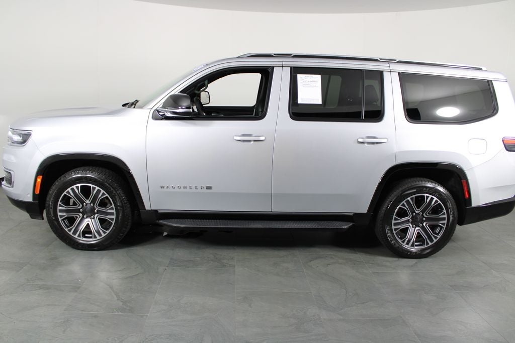 2024 Jeep Wagoneer Base