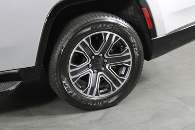 2024 Jeep Wagoneer Base