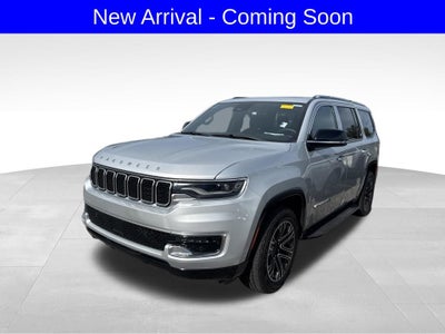 2024 Jeep Wagoneer Base
