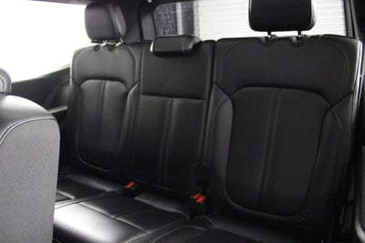 2024 Jeep Wagoneer Base