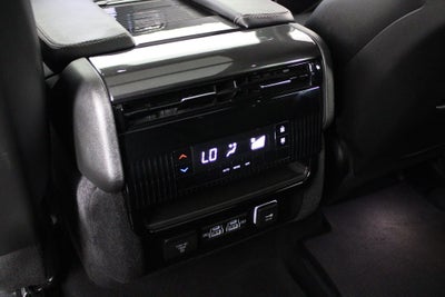 2024 Jeep Wagoneer Base
