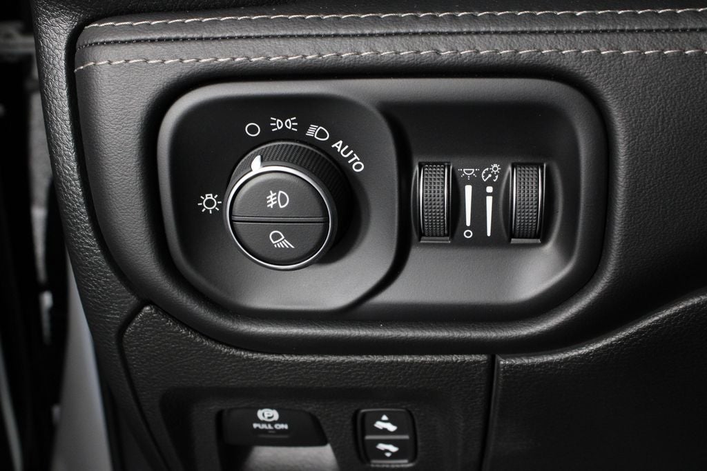 2024 RAM 1500 Limited