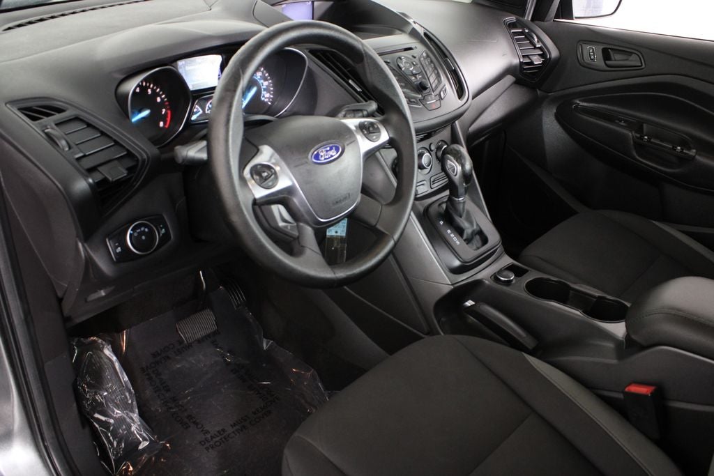 2016 Ford Escape S