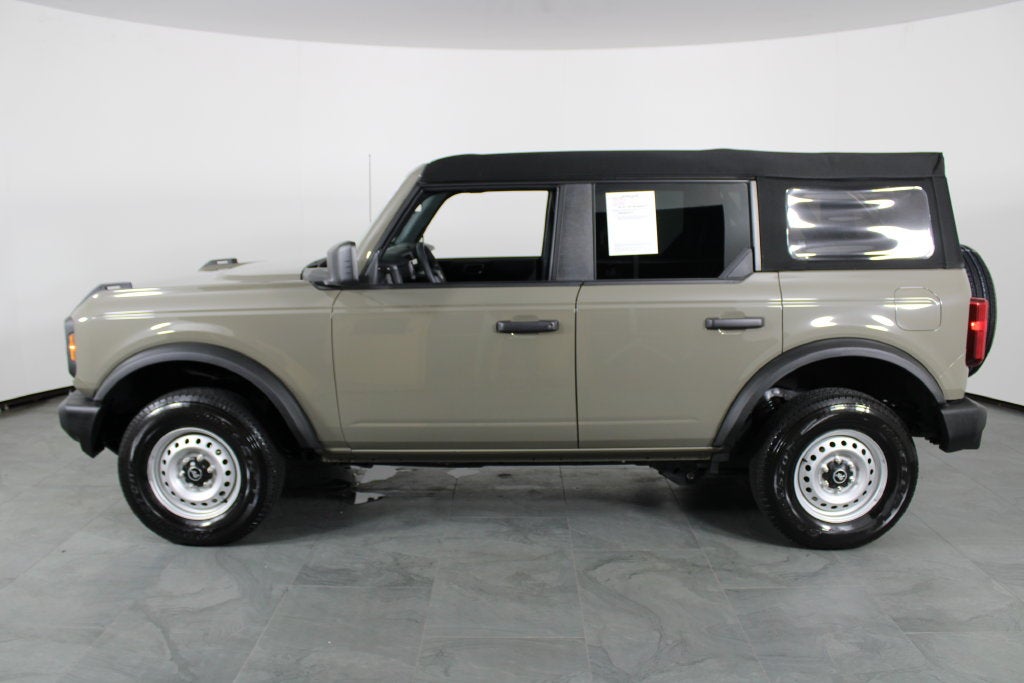 2025 Ford Bronco Base