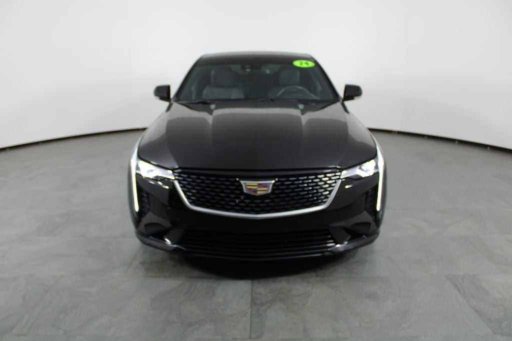 2024 Cadillac CT4 Luxury