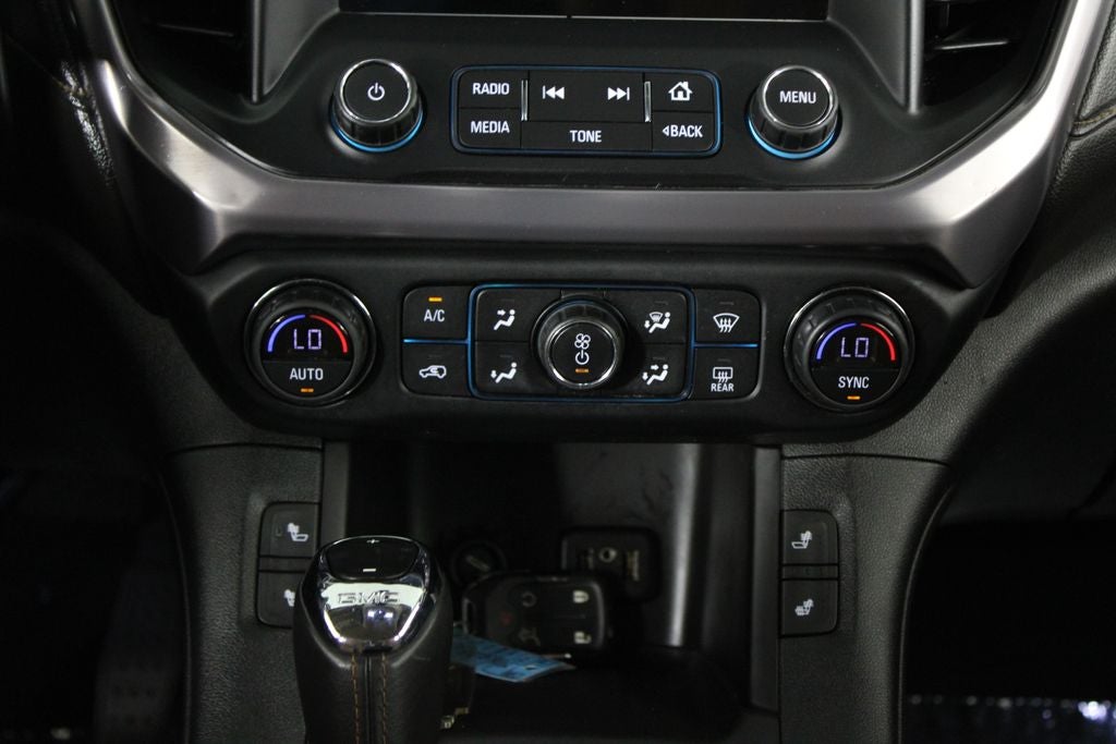 2019 GMC Acadia SLT-1