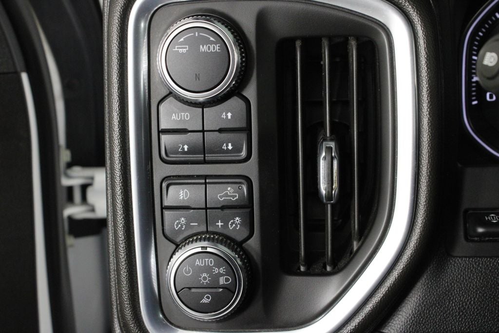 2022 GMC Sierra 1500 Limited AT4