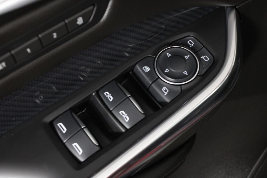 2025 Cadillac XT4 Sport