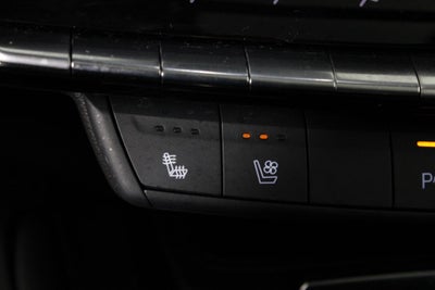2025 Cadillac XT4 Sport