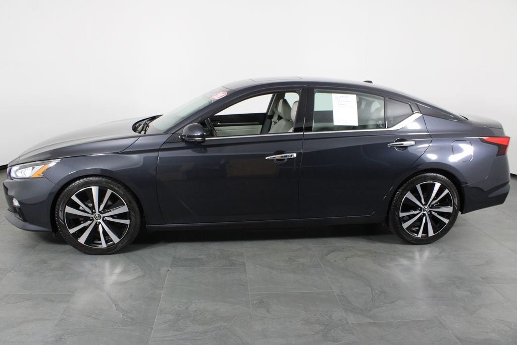 2020 Nissan Altima 2.0 Platinum