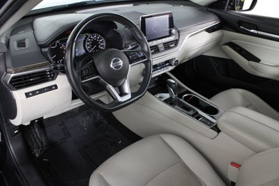 2020 Nissan Altima 2.0 Platinum