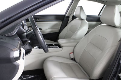 2020 Nissan Altima 2.0 Platinum