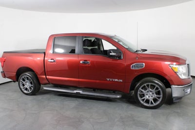 2017 Nissan Titan SV