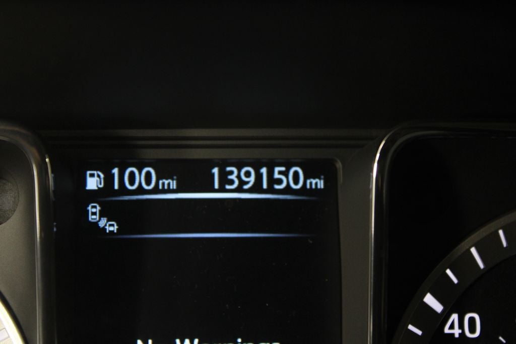 2017 Nissan Titan SV