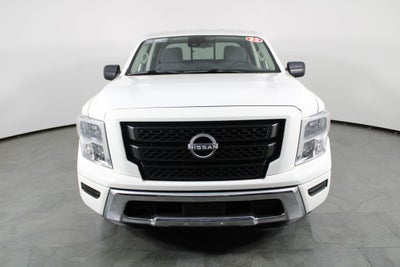 2023 Nissan Titan SV