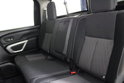 2023 Nissan Titan SV