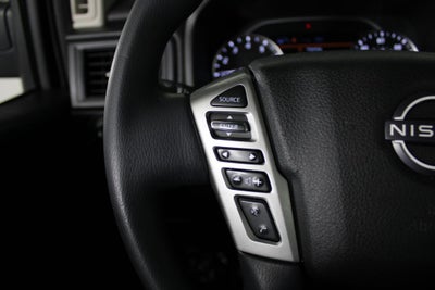 2023 Nissan Titan SV