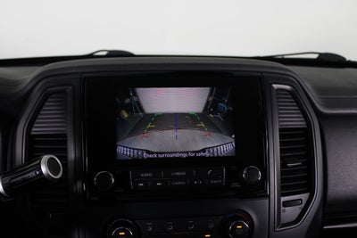 2023 Nissan Titan SV
