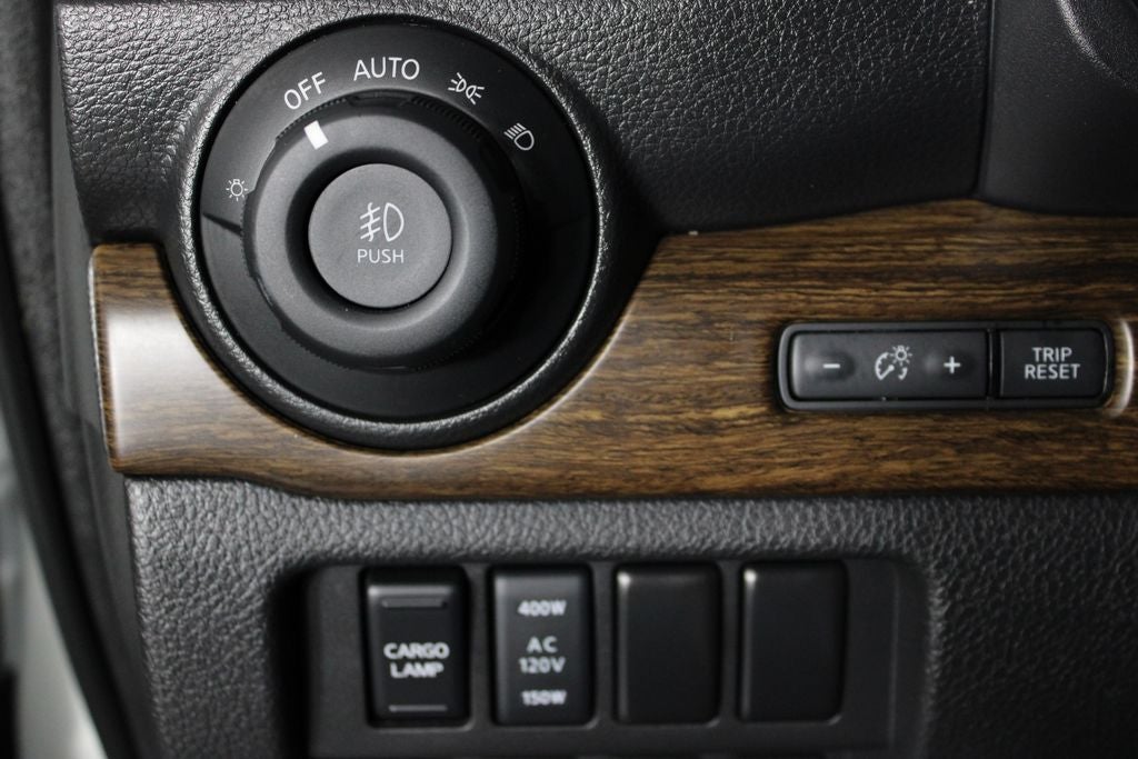 2024 Nissan Titan XD Platinum Reserve