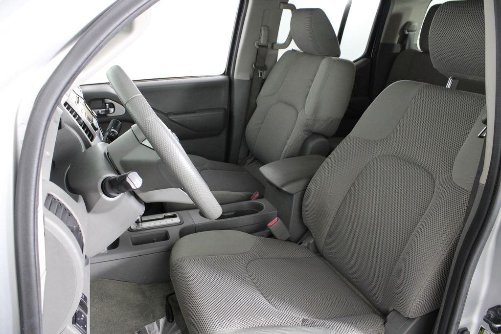 2013 Nissan Frontier SV