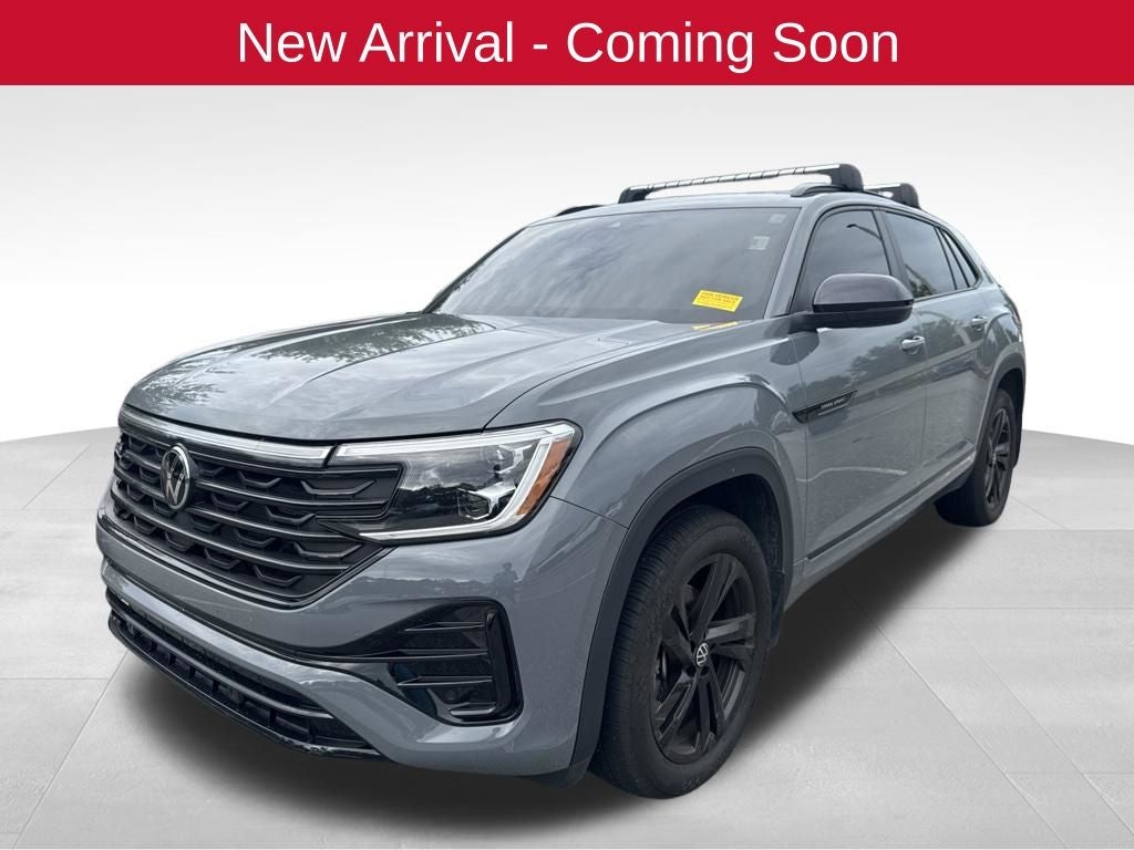 2025 Volkswagen Atlas Cross Sport 2.0T SEL R-Line Black