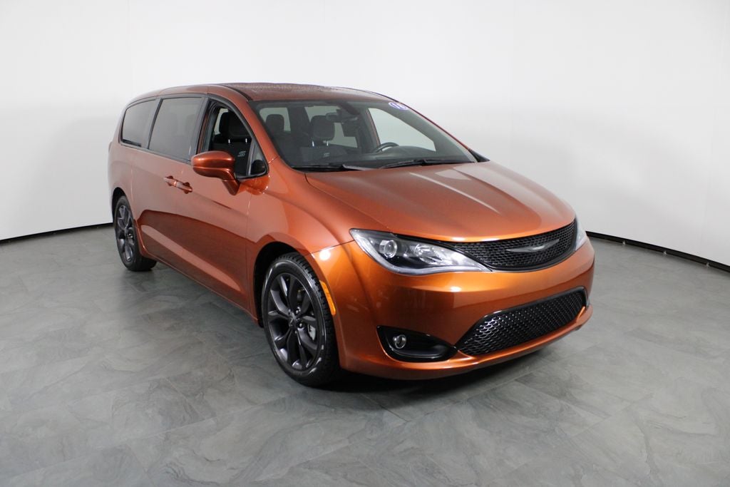 2018 Chrysler Pacifica Touring Plus