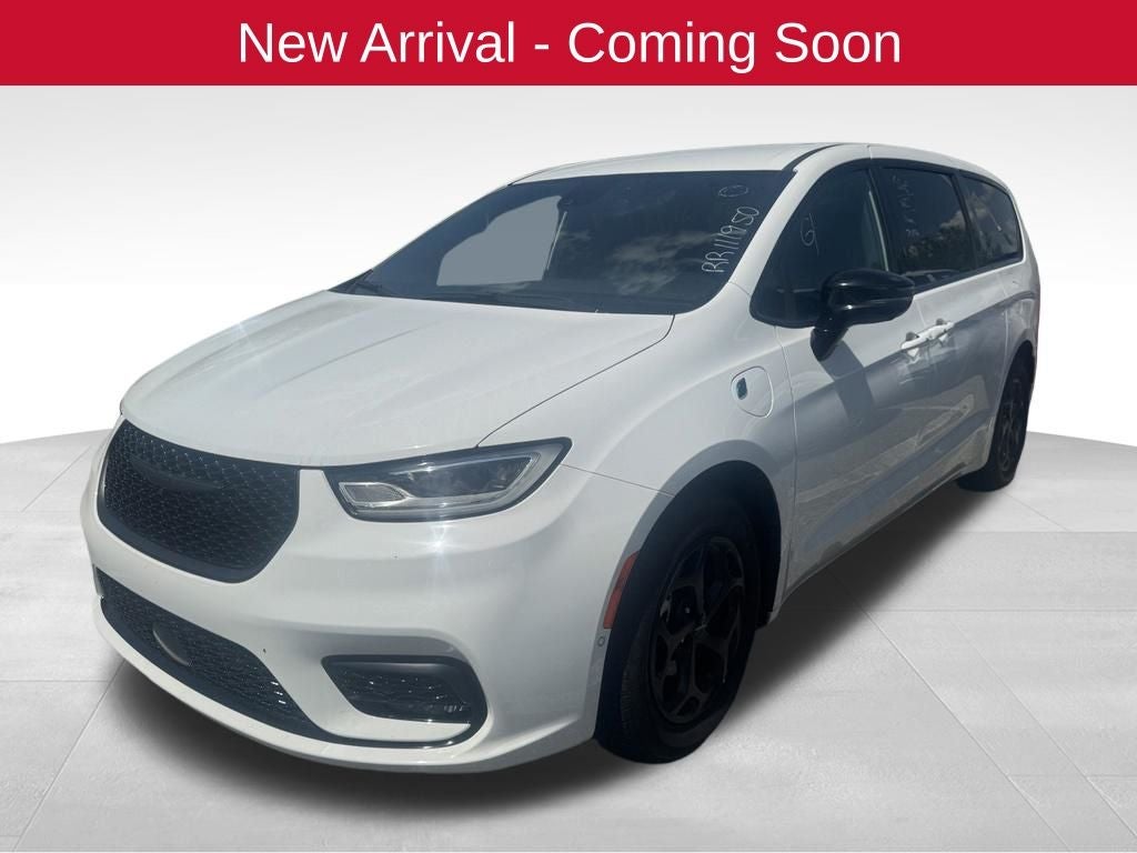 2024 Chrysler Pacifica Hybrid Select S Appearance