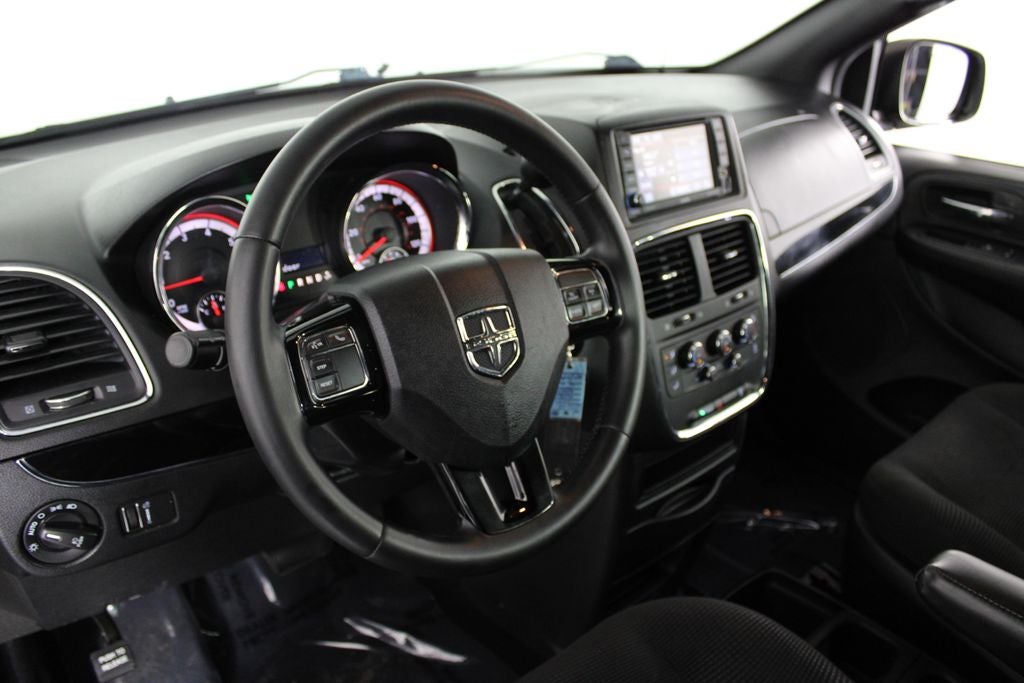 2020 Dodge Grand Caravan SE Plus