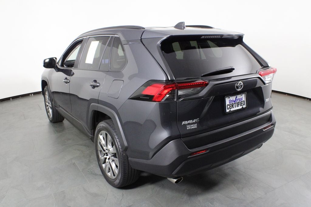2019 Toyota RAV4 XLE Premium