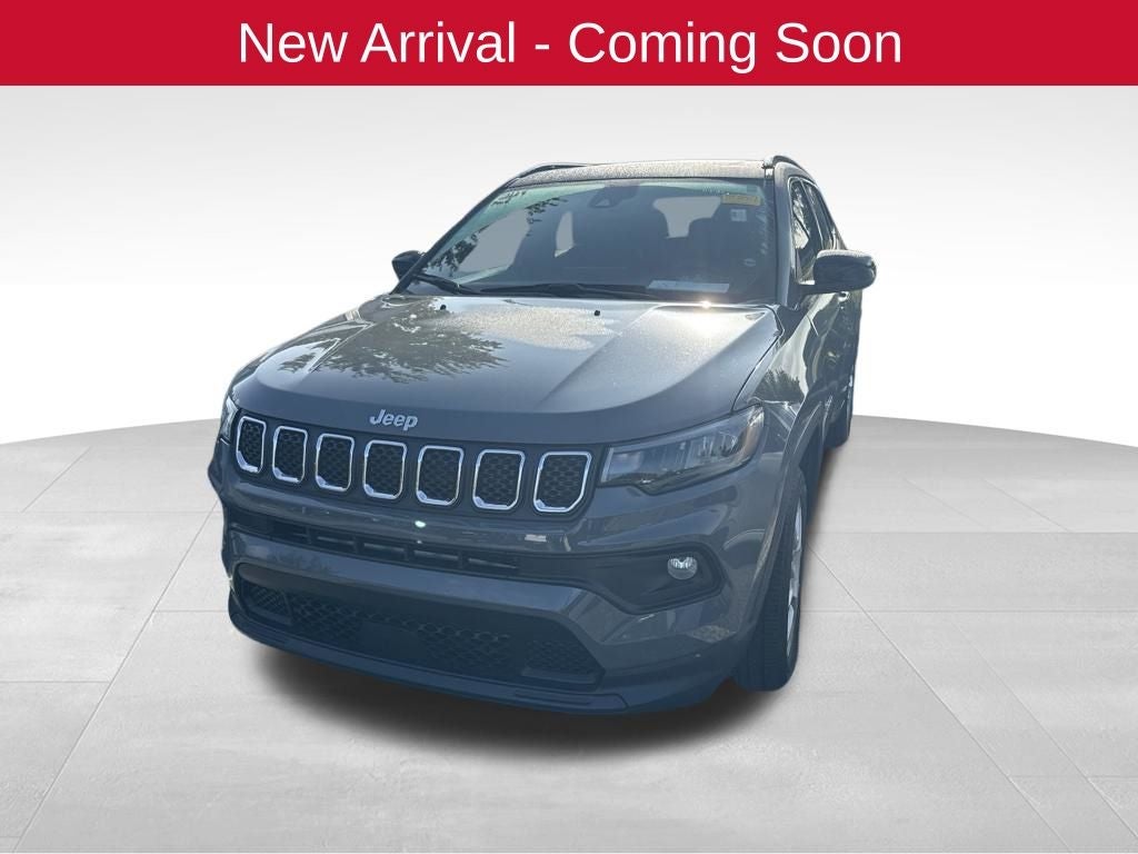 2024 Jeep Compass Latitude Lux