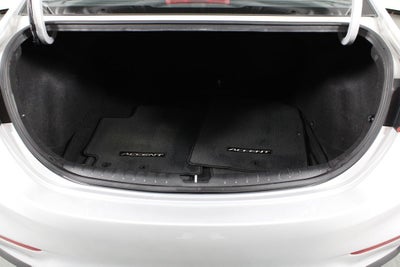 2018 Hyundai Accent SE