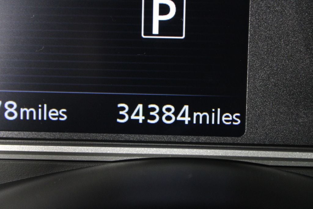 2024 Nissan Versa 1.6 SV