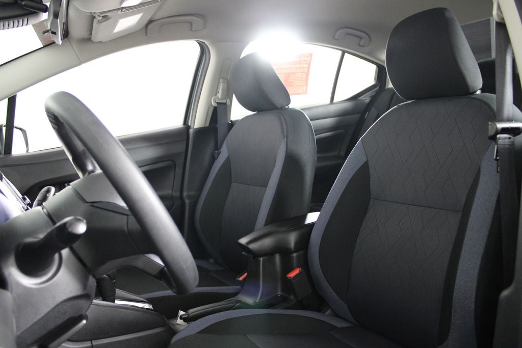 2024 Nissan Versa 1.6 SV