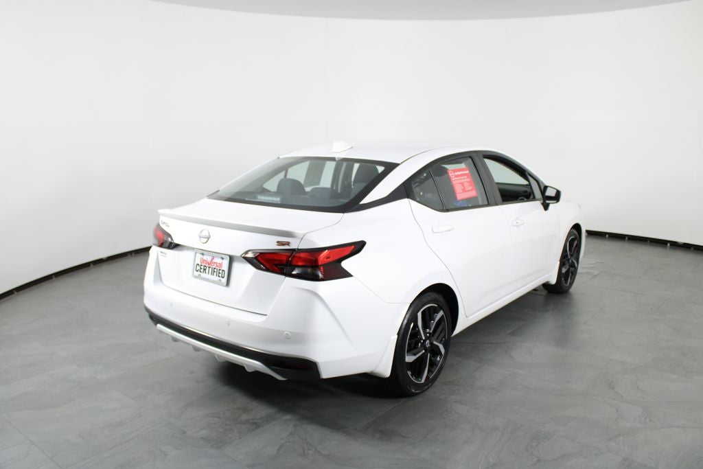 2025 Nissan Versa 1.6 SR